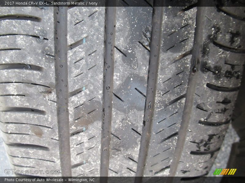 Sandstorm Metallic / Ivory 2017 Honda CR-V EX-L