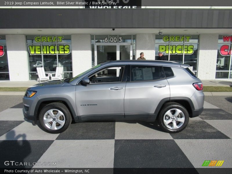 Billet Silver Metallic / Black/Ski Gray 2019 Jeep Compass Latitude