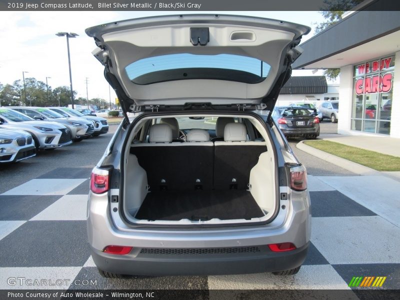 Billet Silver Metallic / Black/Ski Gray 2019 Jeep Compass Latitude