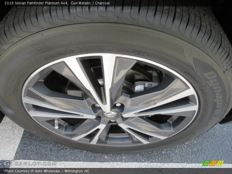 Gun Metallic / Charcoal 2018 Nissan Pathfinder Platinum 4x4