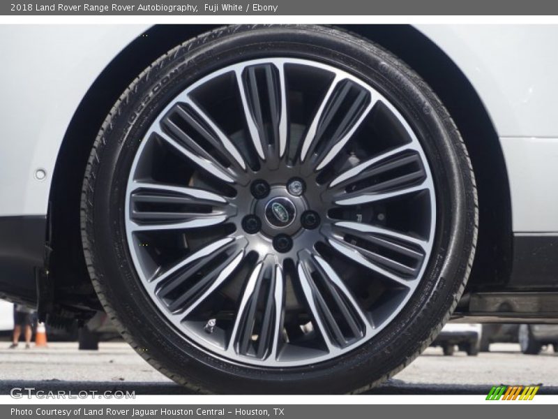 Fuji White / Ebony 2018 Land Rover Range Rover Autobiography