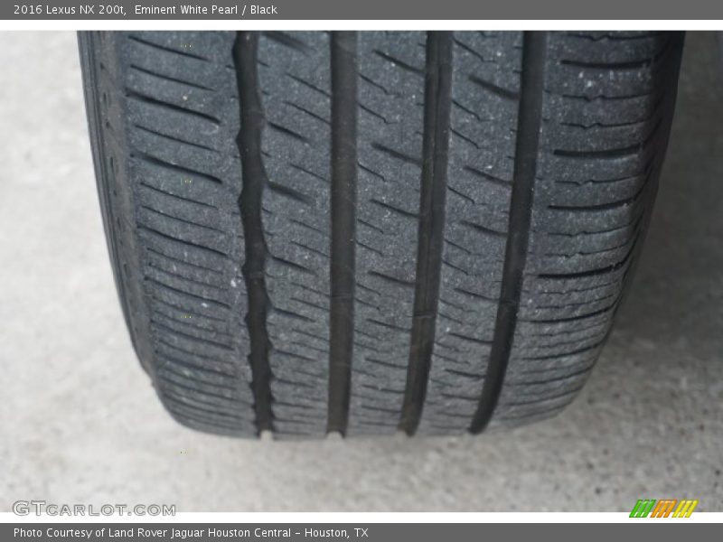 Eminent White Pearl / Black 2016 Lexus NX 200t