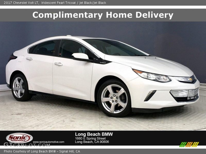Iridescent Pearl Tricoat / Jet Black/Jet Black 2017 Chevrolet Volt LT