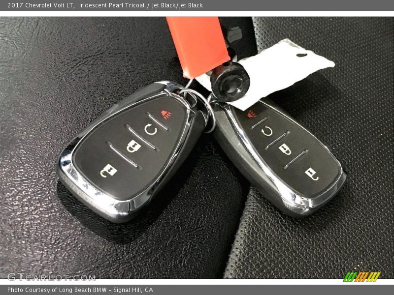 Keys of 2017 Volt LT