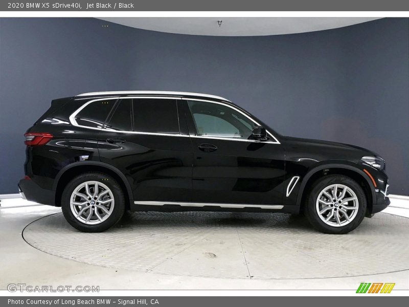 Jet Black / Black 2020 BMW X5 sDrive40i