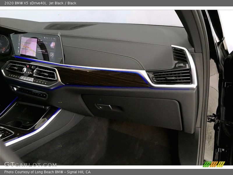 Jet Black / Black 2020 BMW X5 sDrive40i