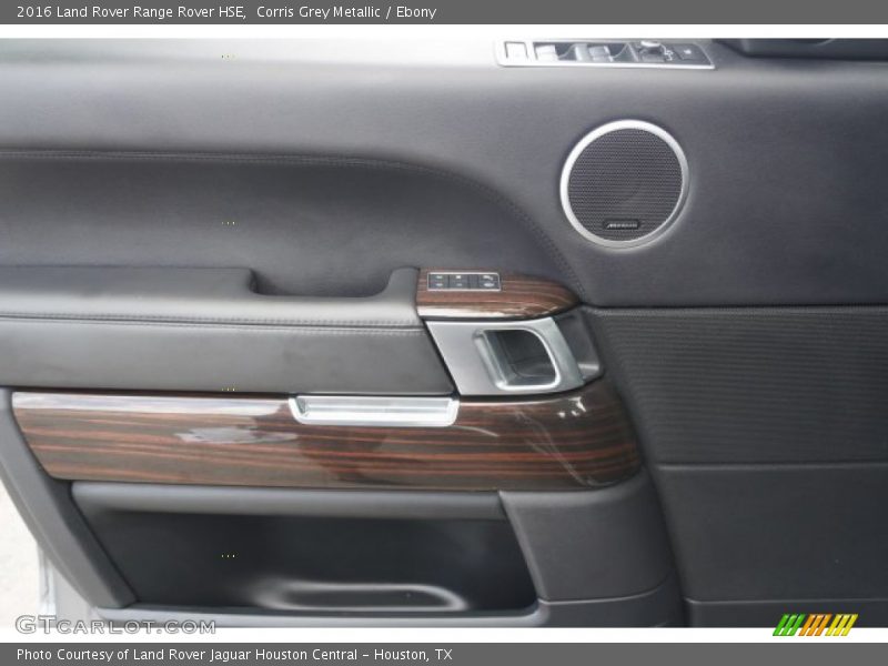 Door Panel of 2016 Range Rover HSE