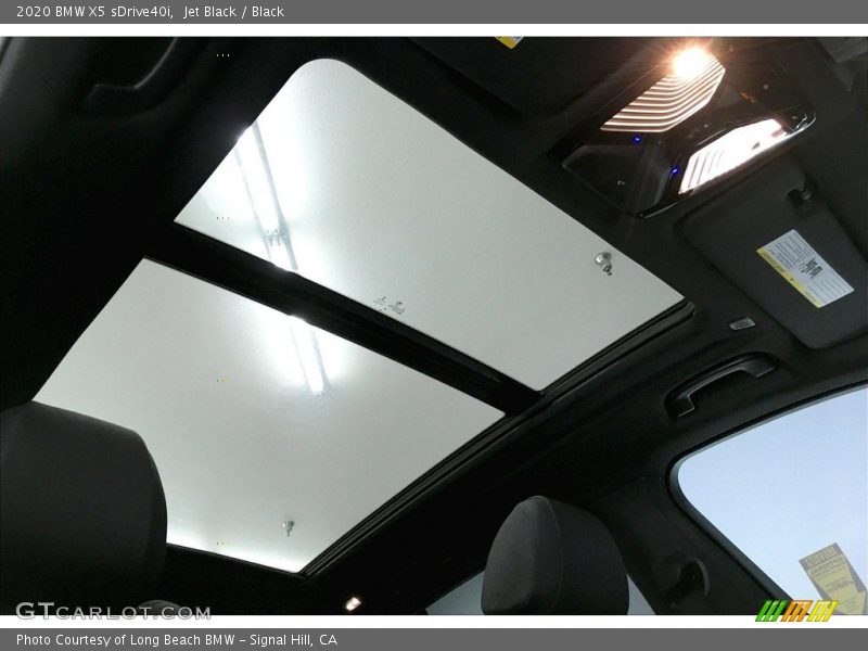 Jet Black / Black 2020 BMW X5 sDrive40i
