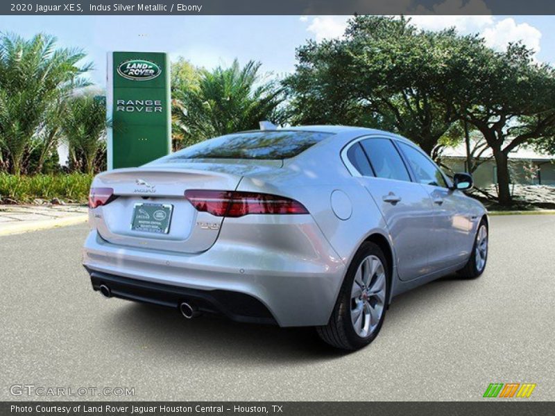 Indus Silver Metallic / Ebony 2020 Jaguar XE S