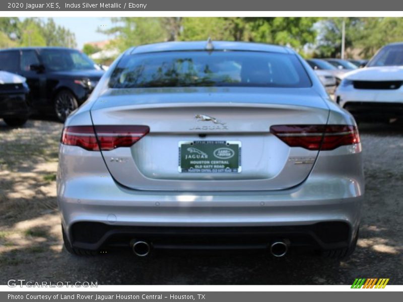 Indus Silver Metallic / Ebony 2020 Jaguar XE S