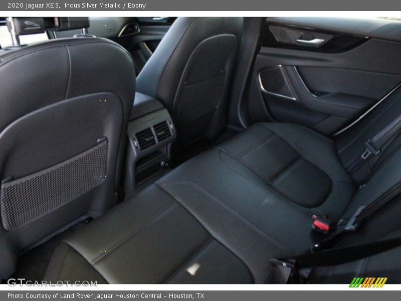 Indus Silver Metallic / Ebony 2020 Jaguar XE S