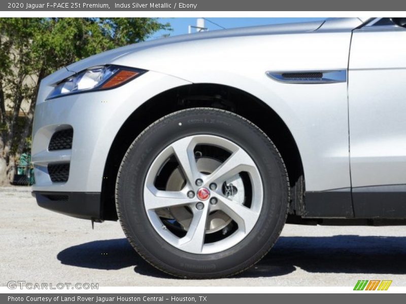 Indus Silver Metallic / Ebony 2020 Jaguar F-PACE 25t Premium