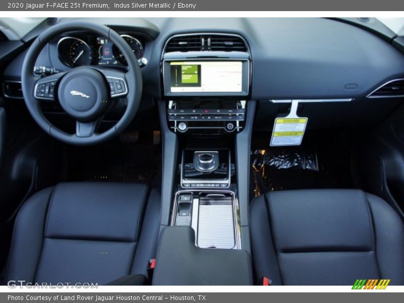 Indus Silver Metallic / Ebony 2020 Jaguar F-PACE 25t Premium