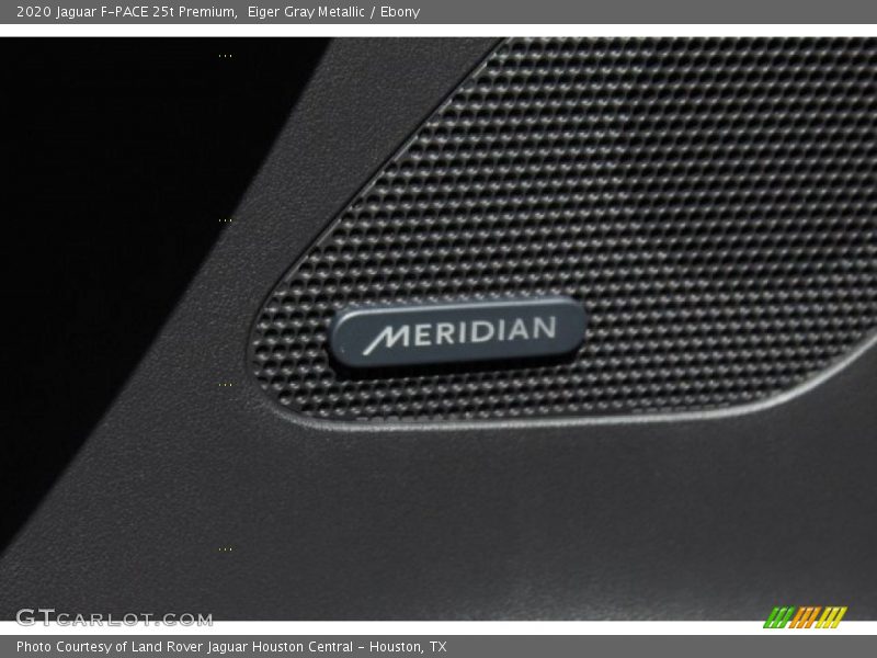 Eiger Gray Metallic / Ebony 2020 Jaguar F-PACE 25t Premium