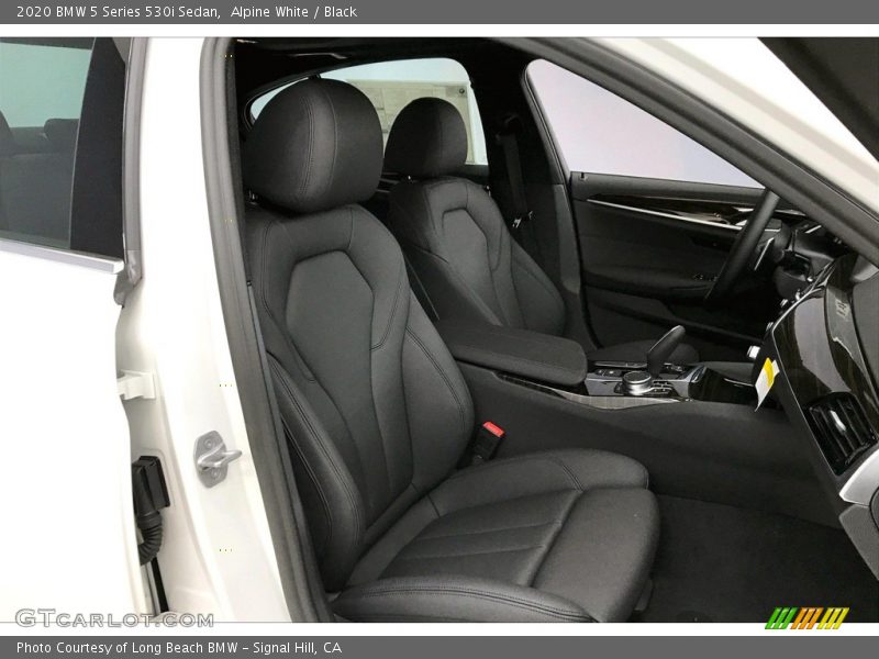 Alpine White / Black 2020 BMW 5 Series 530i Sedan