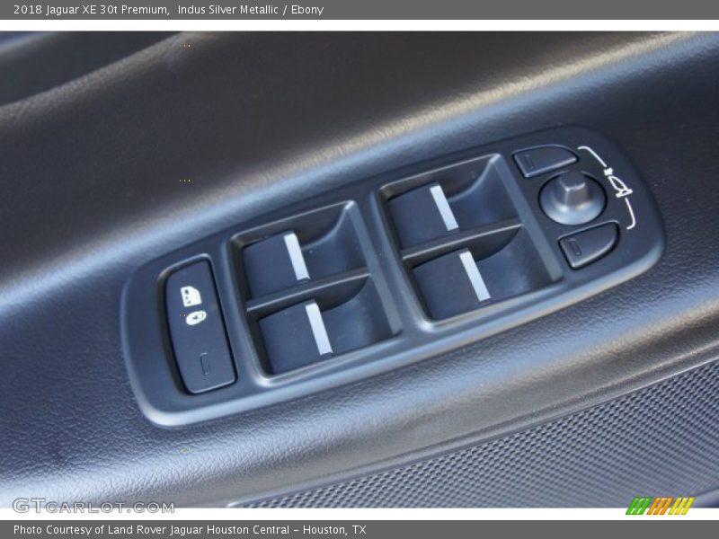 Indus Silver Metallic / Ebony 2018 Jaguar XE 30t Premium
