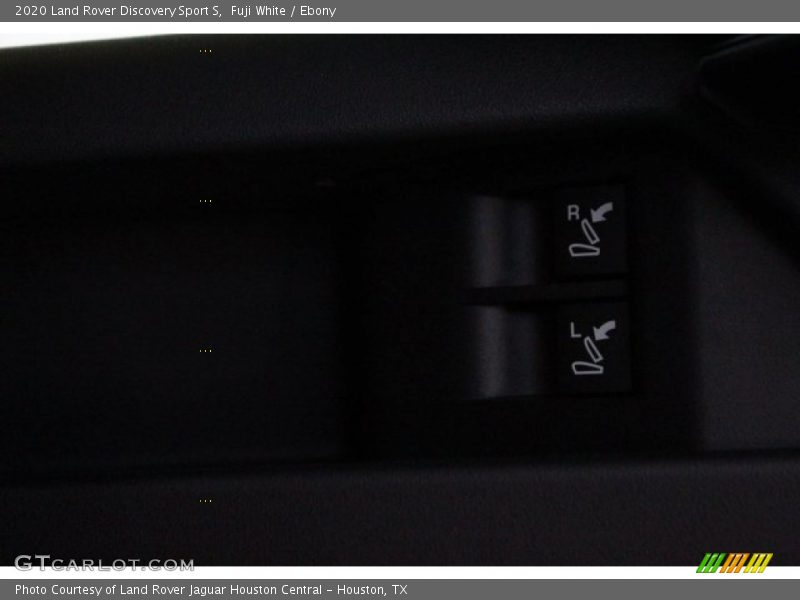 Fuji White / Ebony 2020 Land Rover Discovery Sport S