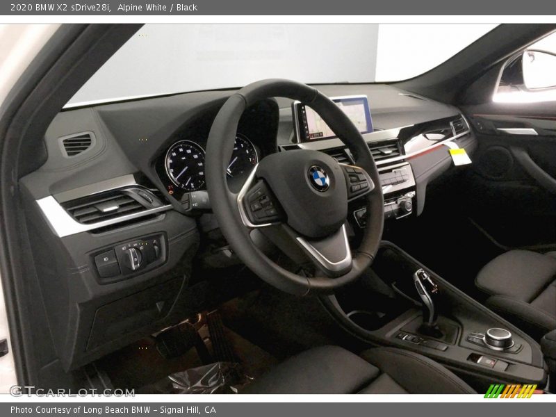 Alpine White / Black 2020 BMW X2 sDrive28i