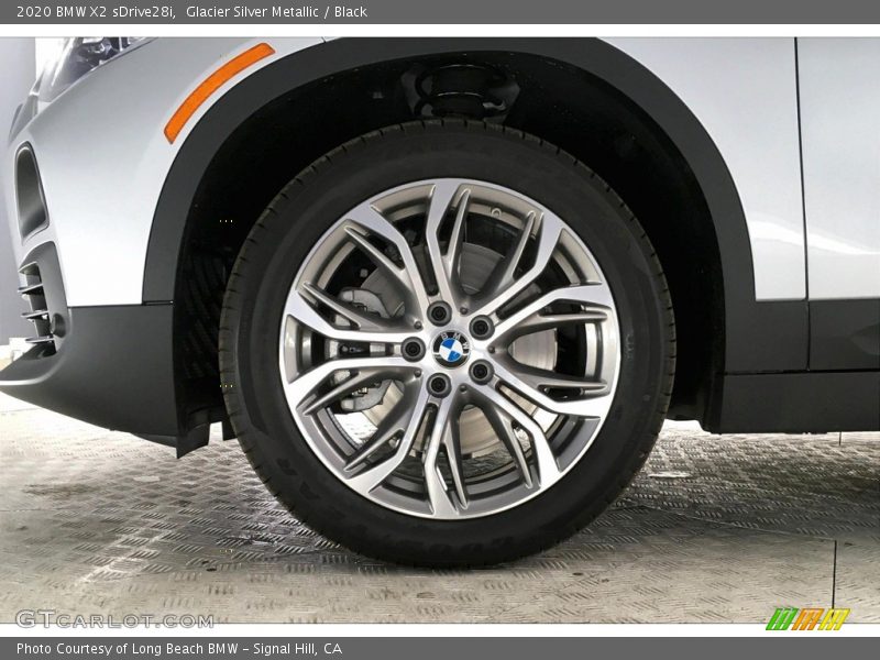 Glacier Silver Metallic / Black 2020 BMW X2 sDrive28i