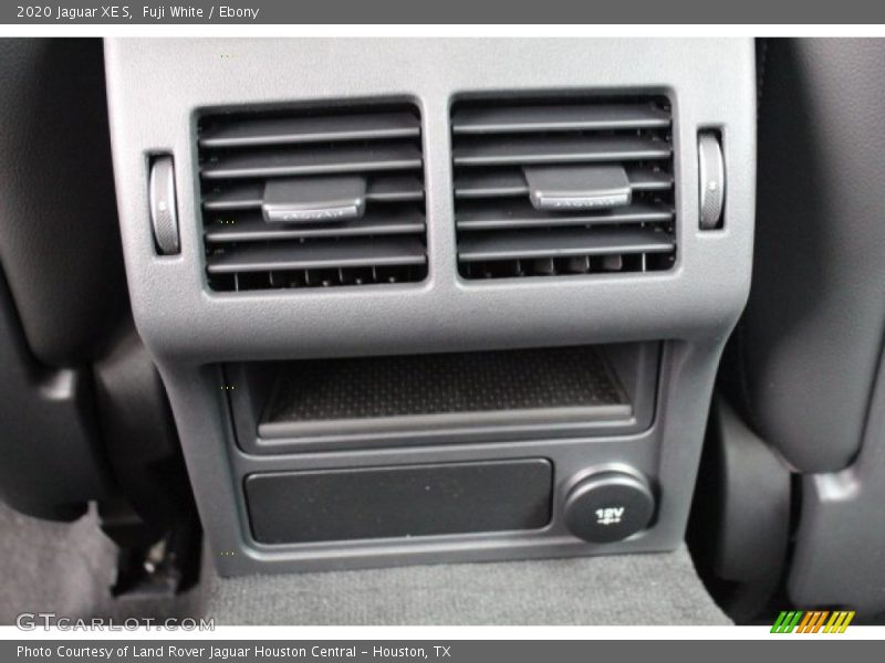 Fuji White / Ebony 2020 Jaguar XE S