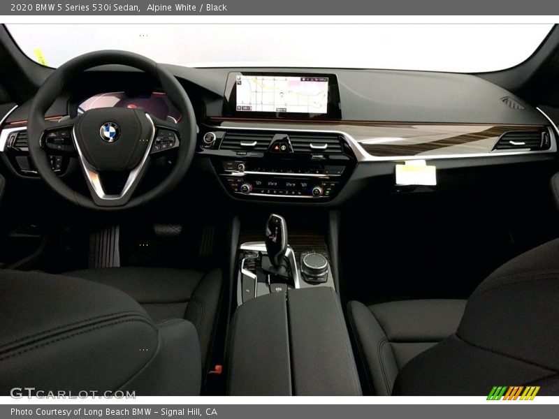 Alpine White / Black 2020 BMW 5 Series 530i Sedan