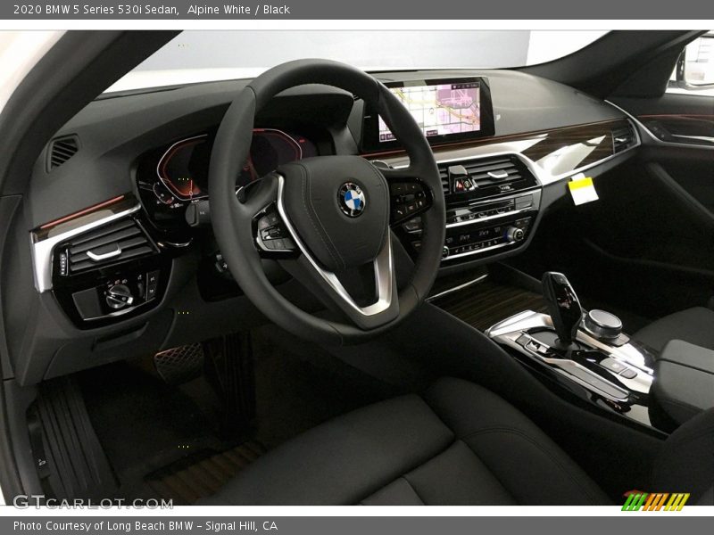 Alpine White / Black 2020 BMW 5 Series 530i Sedan