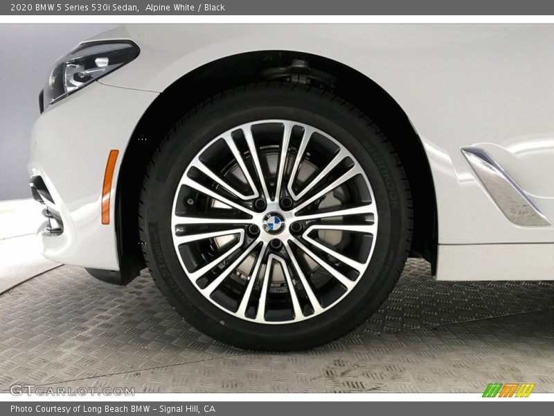 Alpine White / Black 2020 BMW 5 Series 530i Sedan