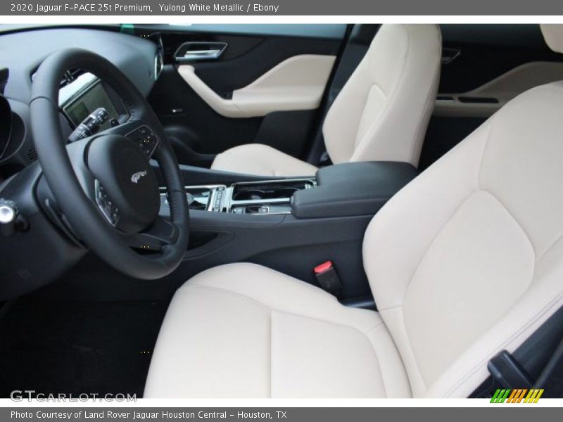 Yulong White Metallic / Ebony 2020 Jaguar F-PACE 25t Premium