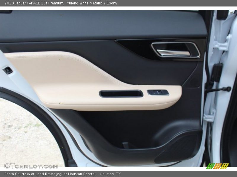 Yulong White Metallic / Ebony 2020 Jaguar F-PACE 25t Premium