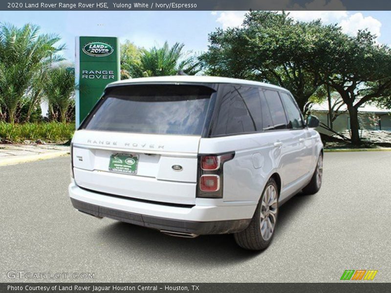 Yulong White / Ivory/Espresso 2020 Land Rover Range Rover HSE