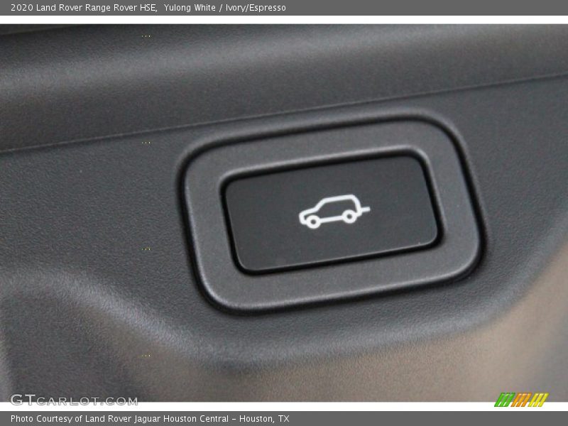 Yulong White / Ivory/Espresso 2020 Land Rover Range Rover HSE