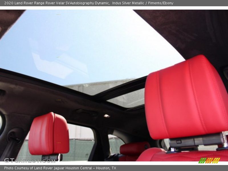 Sunroof of 2020 Range Rover Velar SVAutobiography Dynamic