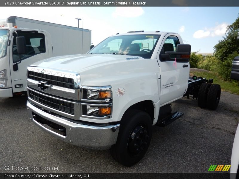  2020 Silverado 6500HD Regular Cab Chassis Summit White