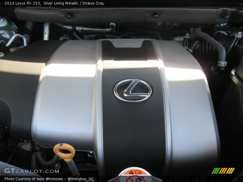 Silver Lining Metallic / Stratus Gray 2019 Lexus RX 350
