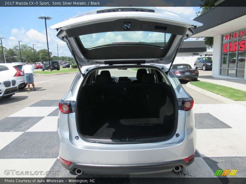 Sonic Silver Metallic / Black 2017 Mazda CX-5 Sport