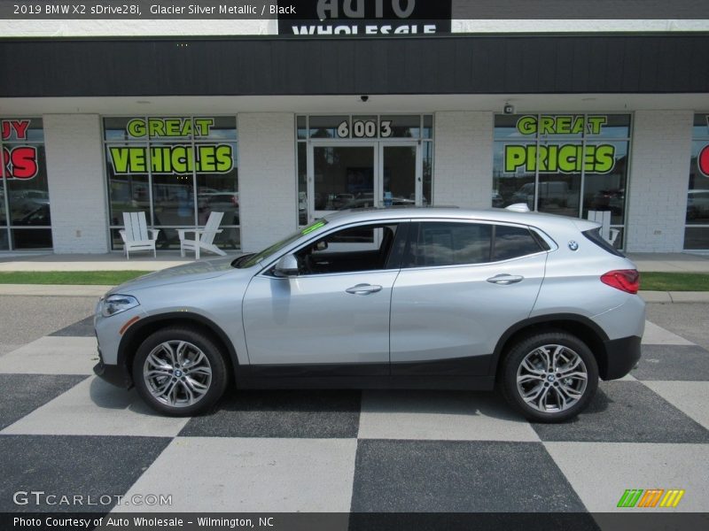 Glacier Silver Metallic / Black 2019 BMW X2 sDrive28i