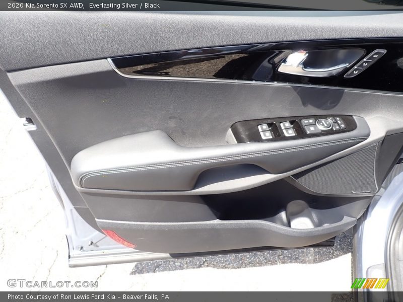 Everlasting Silver / Black 2020 Kia Sorento SX AWD