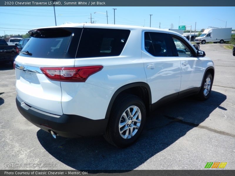 Summit White / Jet Black 2020 Chevrolet Traverse LS AWD
