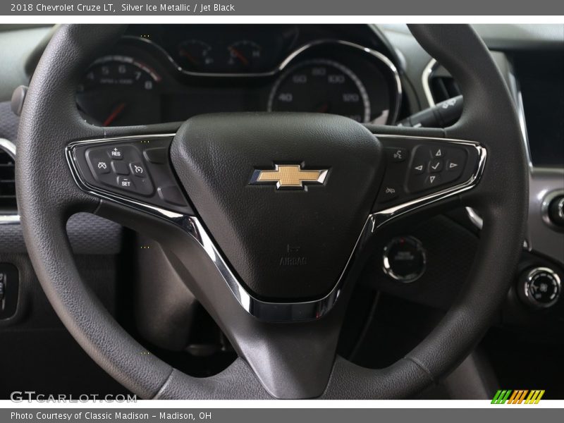 Silver Ice Metallic / Jet Black 2018 Chevrolet Cruze LT