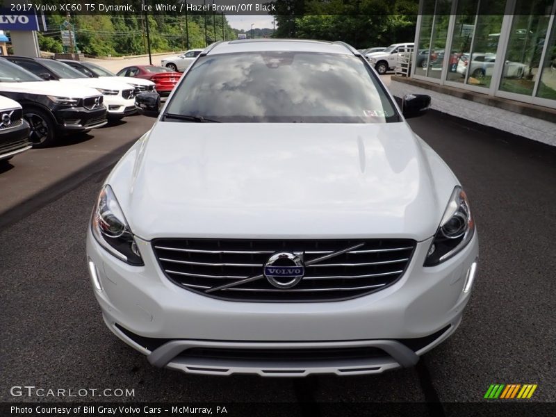 Ice White / Hazel Brown/Off Black 2017 Volvo XC60 T5 Dynamic