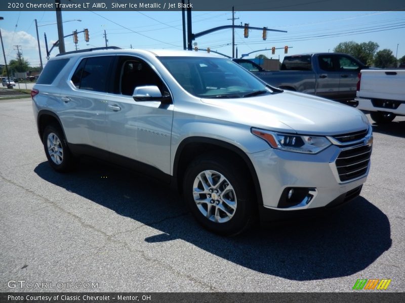 Silver Ice Metallic / Jet Black 2020 Chevrolet Traverse LT AWD