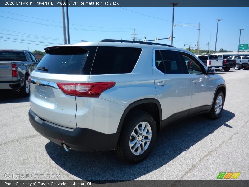Silver Ice Metallic / Jet Black 2020 Chevrolet Traverse LT AWD
