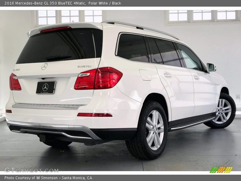 Polar White / Black 2016 Mercedes-Benz GL 350 BlueTEC 4Matic