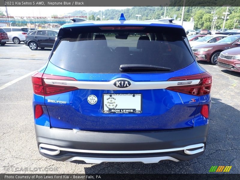 Neptune Blue / Black 2021 Kia Seltos S AWD