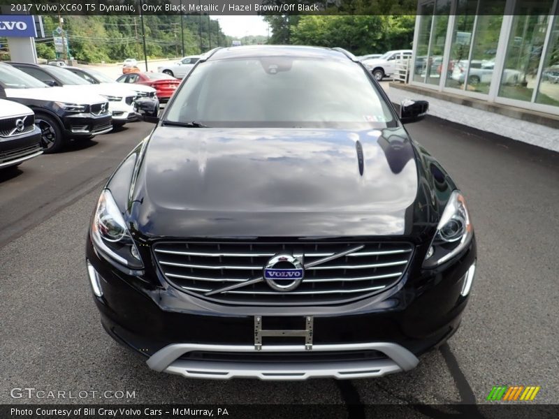  2017 XC60 T5 Dynamic Onyx Black Metallic