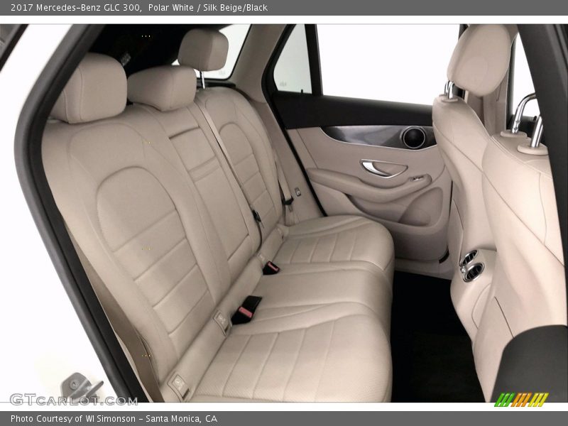 Polar White / Silk Beige/Black 2017 Mercedes-Benz GLC 300