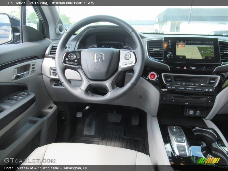 Obsidian Blue Pearl / Gray 2019 Honda Pilot Touring