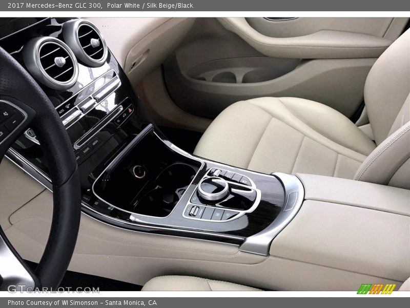 Polar White / Silk Beige/Black 2017 Mercedes-Benz GLC 300