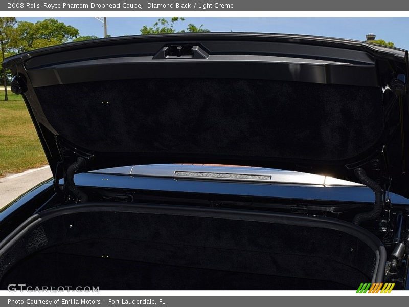 Diamond Black / Light Creme 2008 Rolls-Royce Phantom Drophead Coupe