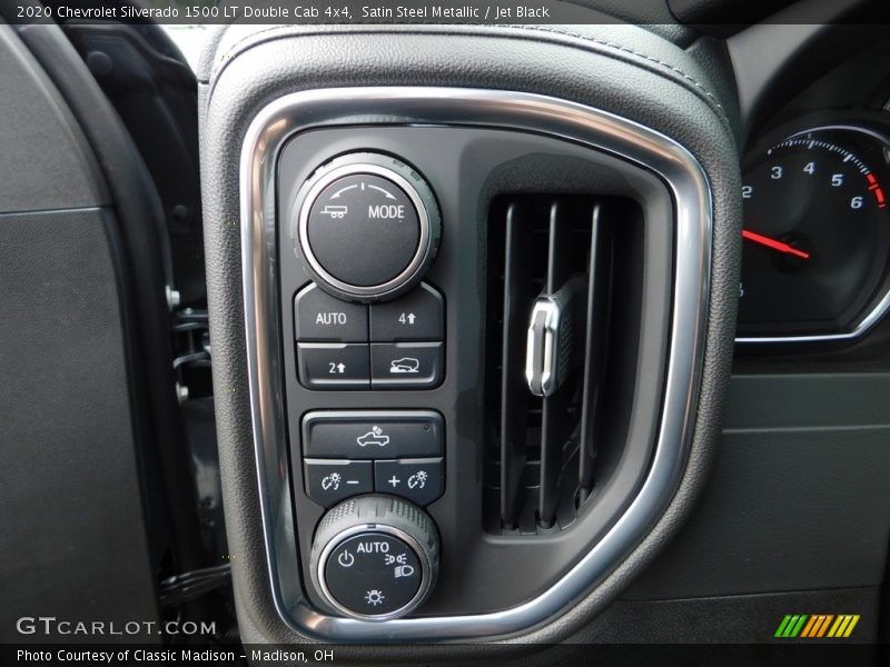 Satin Steel Metallic / Jet Black 2020 Chevrolet Silverado 1500 LT Double Cab 4x4